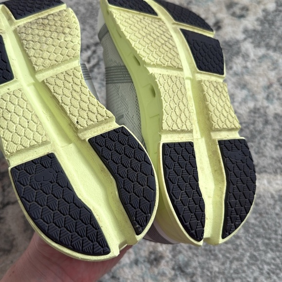 On Women’s Cloudgo Running Sneakers - Picture 4 of 13